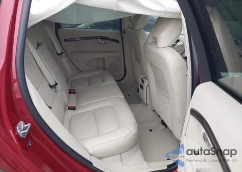 2015 Volvo Xc70 T6 z USA, uszkodzony, nr VIN YV4902NK4F1211375